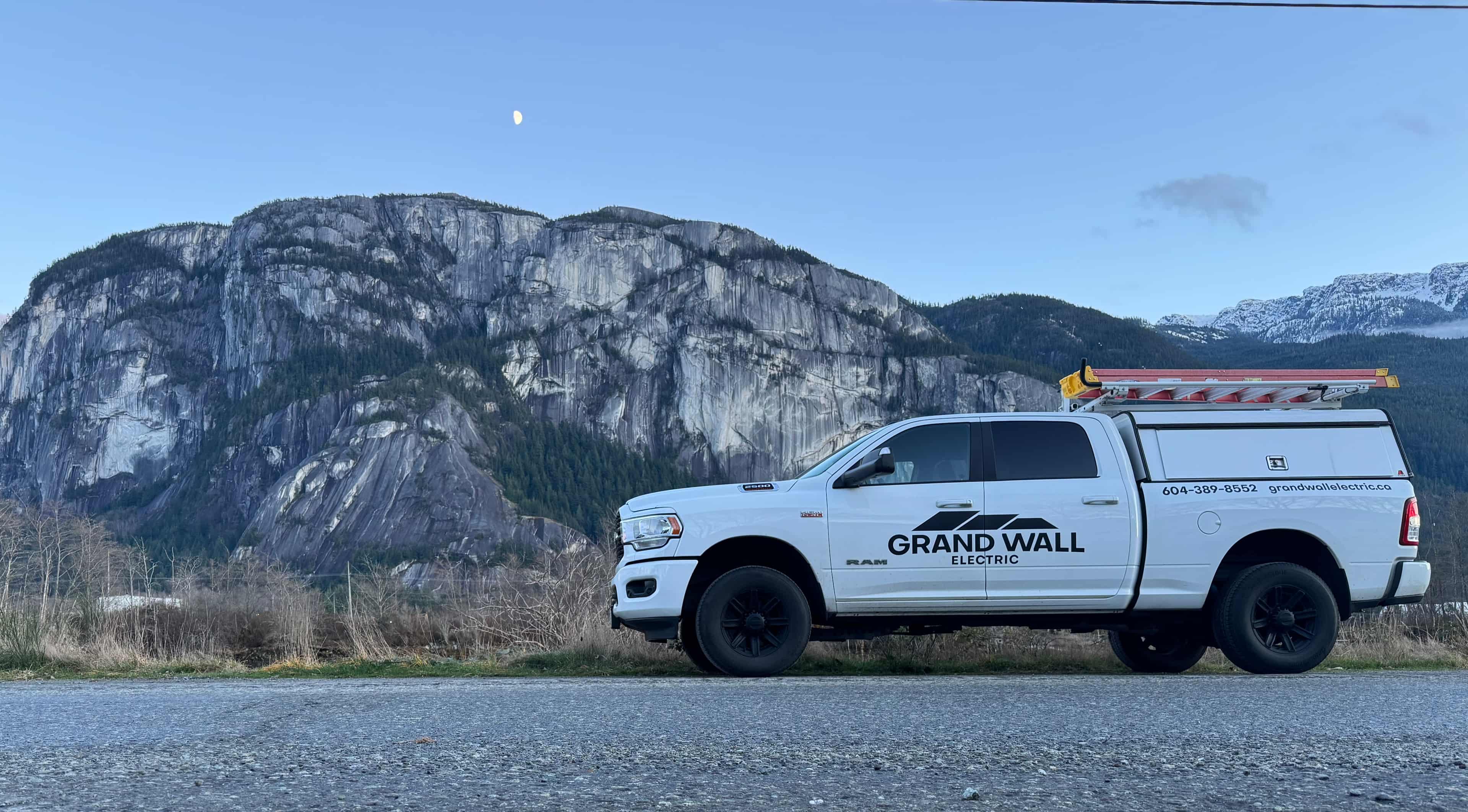 Grand Wall Electric truck below the Stawamus Chief in Squamish